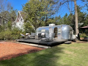 Read more about the article AIRSTREAM RESORT®︎ ￼
